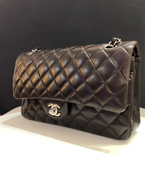 chanel reissue 2000 single flap bag|Chanel classic double flap price.